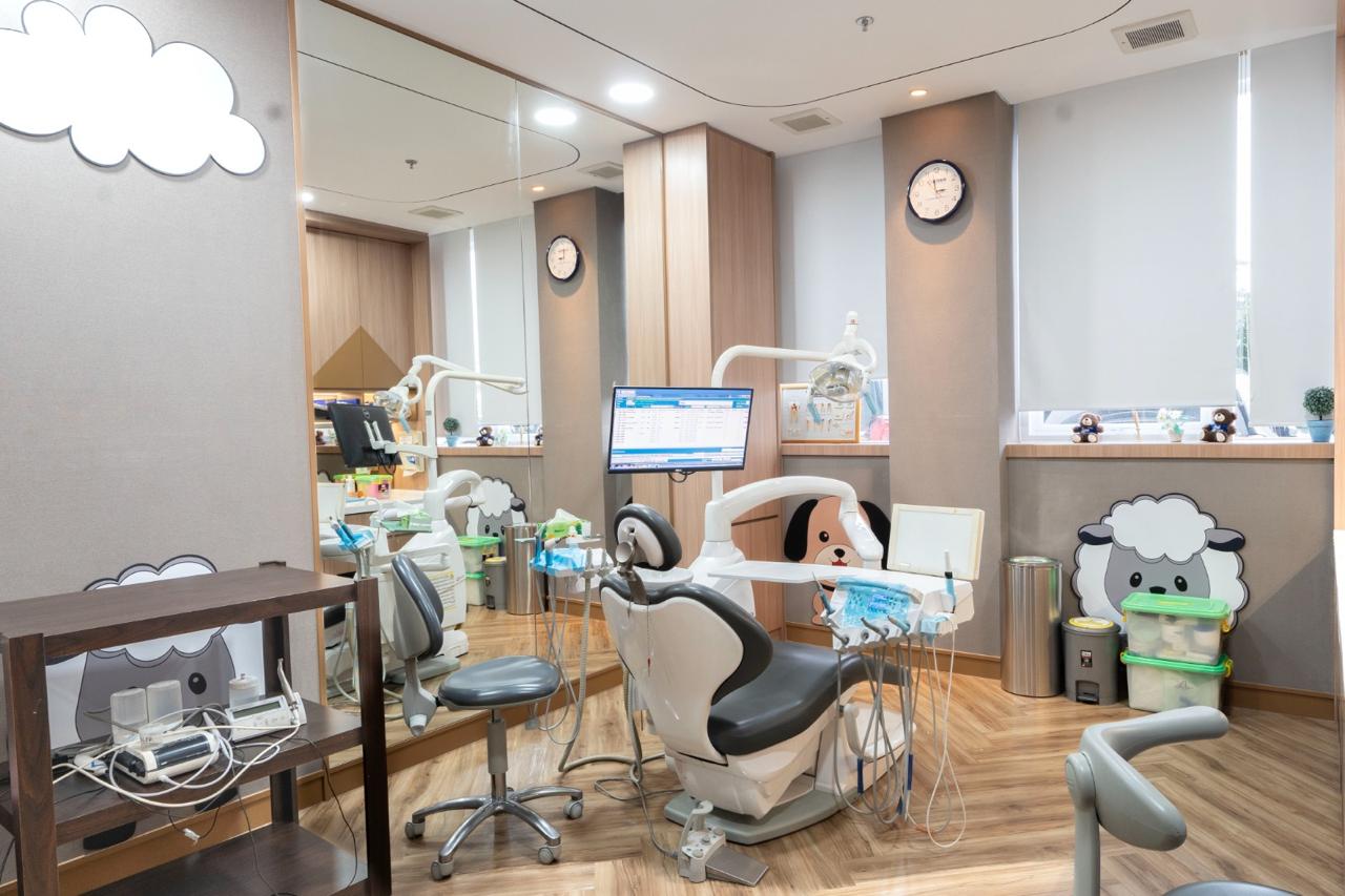 dental center